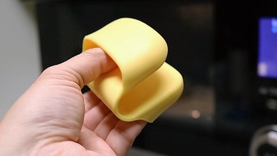 レンジでチンした熱い皿がつかめる指先専用ミトン【今日のライフハックツール】