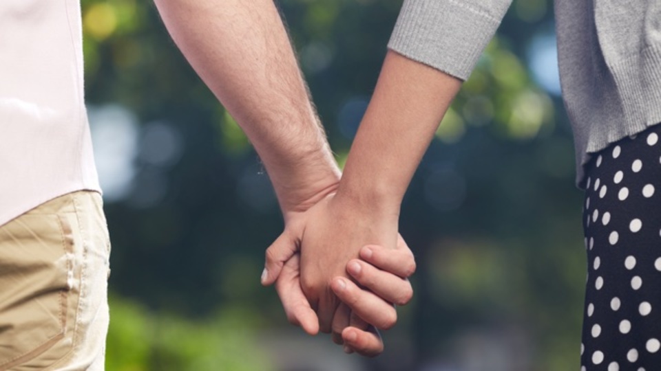 45分以上かけて通勤していると離婚率が40%高まる:研究結果