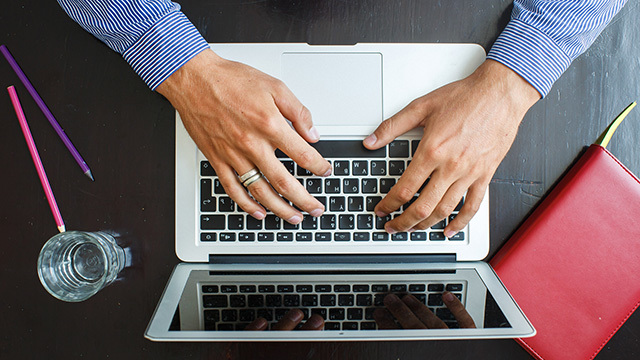 お使いのMacBookのモデル年式をすぐ確認する方法