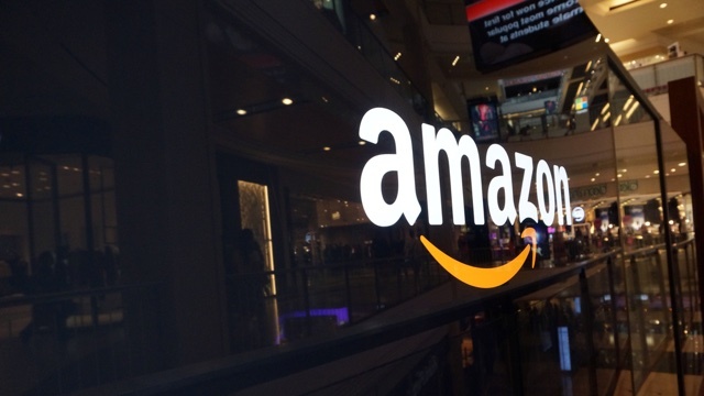 Amazonが実験する未来スーパーの仕組み