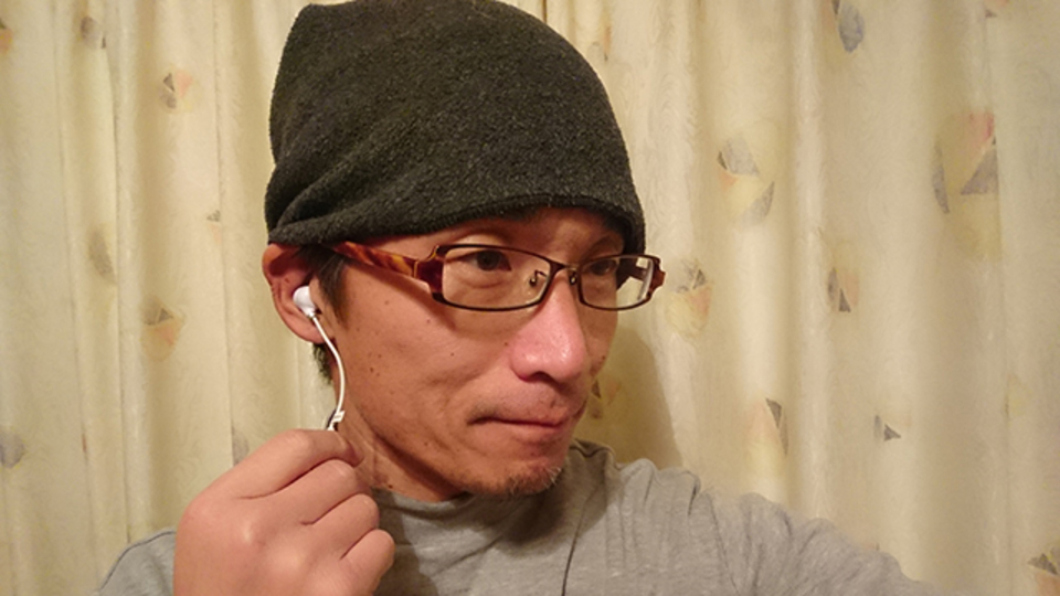 おしゃべりでスマホを操作するためのイヤホン『APlay』【今日のライフハックツール】