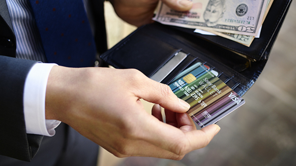 「家計管理」にデビットカードがオススメの理由とは? 春に向けて持っておきたい「Sony Bank WALLET」【新生活ライフハックツール】