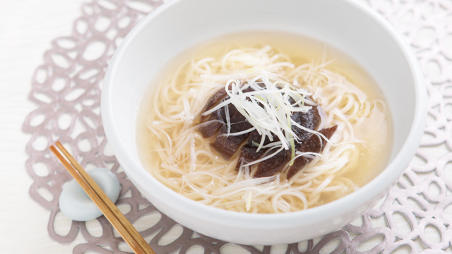 食べても太らない夜食:お肉が入っていなくても大満足「しいたけにゅうめん」