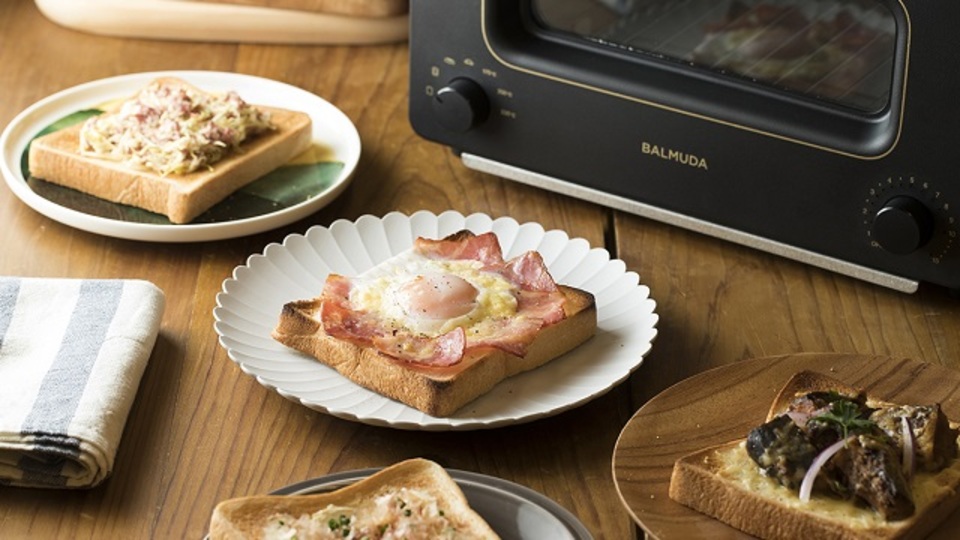バルミューダのトースターを活用した、意外な「ちょいのせレシピ」