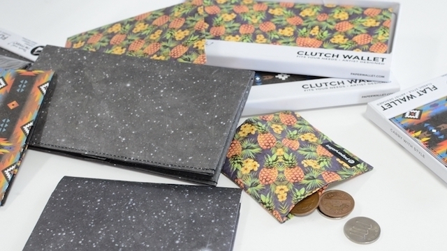 軽量・収納力・耐水性を兼ね備えた財布「paperwallet」を触ってみた