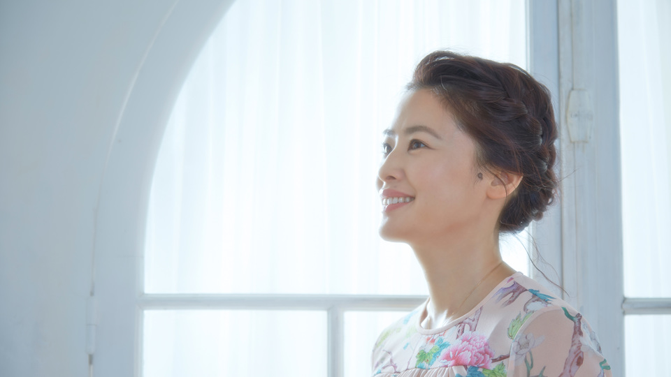 会社員から転身してルーヴルで最高位金賞を受賞するまでになったアーティストが語る「夢の実現させ方」