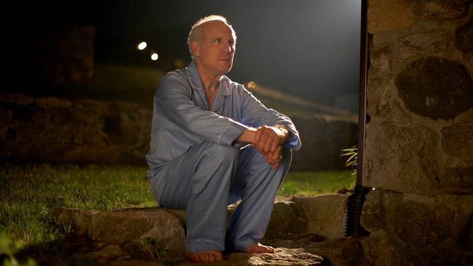 睡眠不足で悩んでいる人は避けた方がいい5つの食べ物