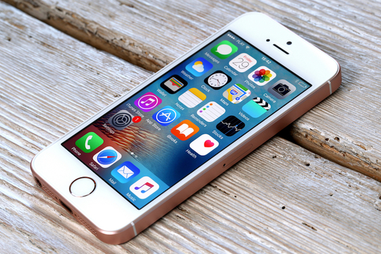 iPhone SEの顧客満足度、iPhone 7、Galaxyを抜いてトップに