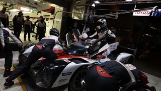 波乱の結末!トヨタがチーム一丸となって残り1台を完走させた、ル・マンに懸ける思い