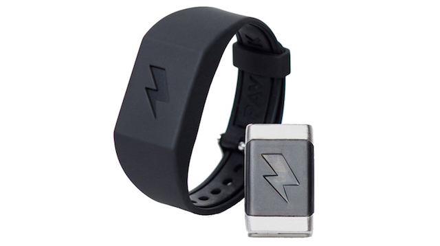 電気ショックで強制的に起きてしまう腕時計型目覚まし「PAVLOK SHOCK CLOCK」