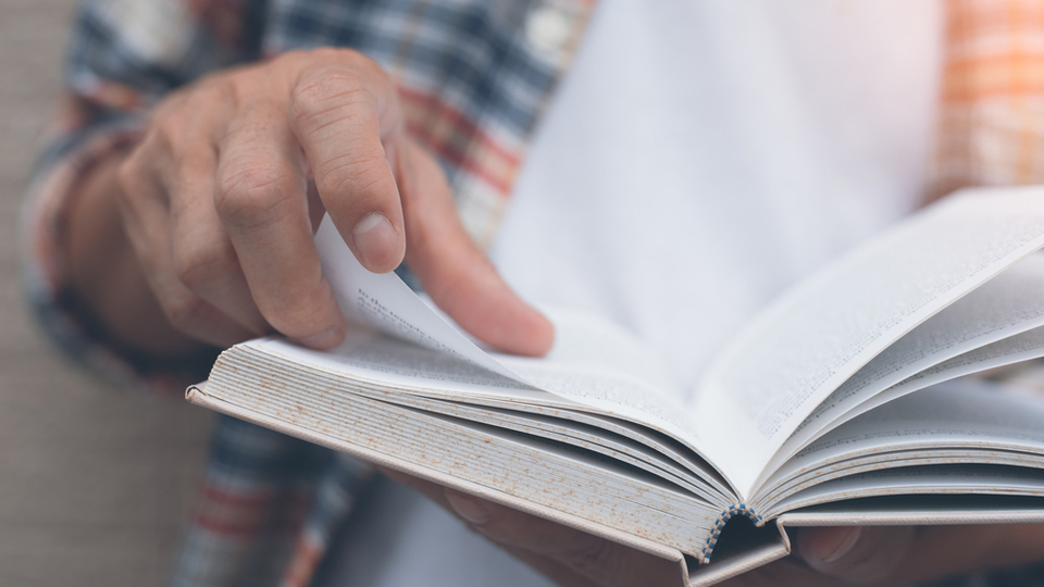 夏本番。結局、家で「読書」が一番いい:今月の書評まとめ(2017年7月)