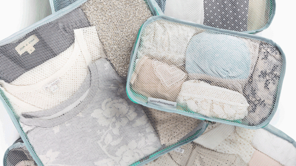 荷物をコンパクトかつ機能的に収納できる小分け袋『Packing Cubes』【今日のライフハックツール】