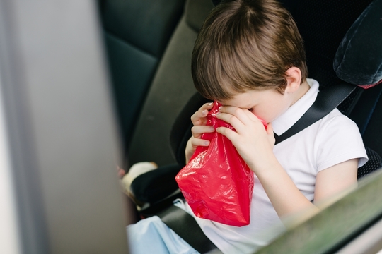 子どもの車酔い対策ですべきこと