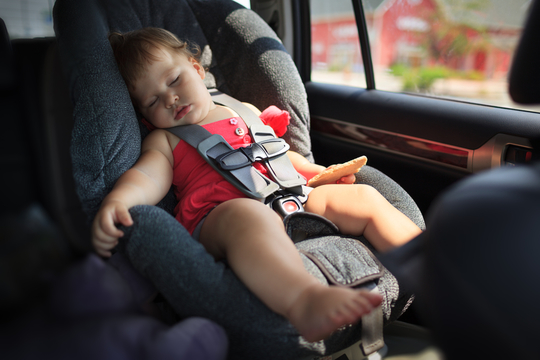 警告! 真夏に「子どもを車内に置き忘れる」のは他人ごとではない