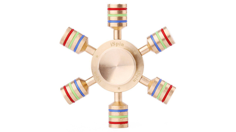 そろそろハンドスピナーをアクセサリーにするというのはどうだろうか