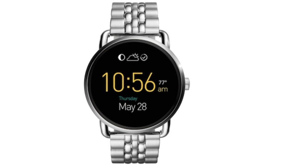 【本日のセール情報】Amazonタイムセールで80%以上オフも! フォッシルのスマートウォッチや多機能ランニングポーチがお買い得に