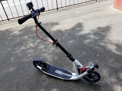 素朴で楽しい! 通勤や運動にキックスケーターを日頃の足として使ってみた
