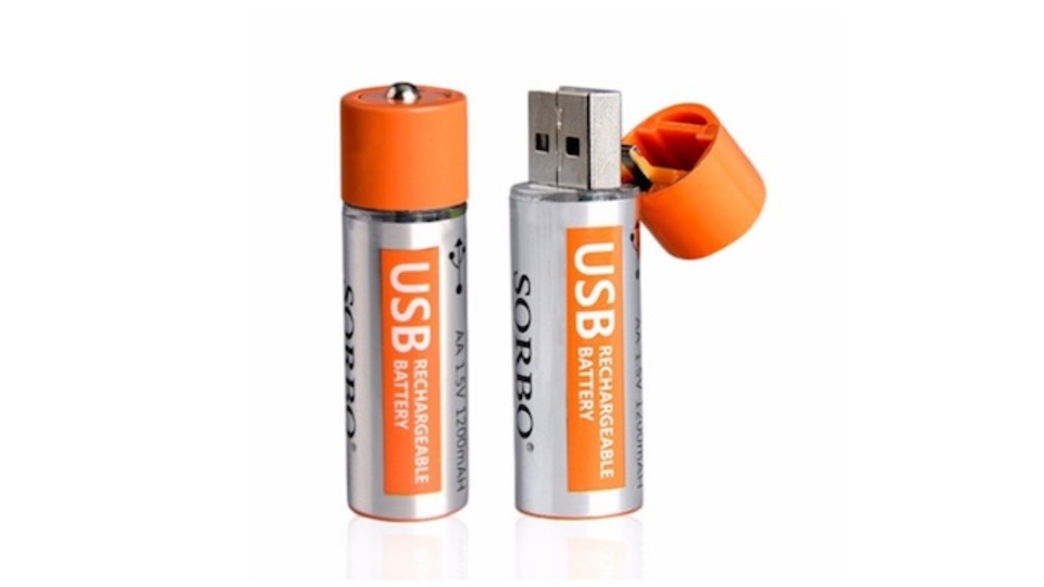 ダイレクトに充電できるUSB電池、そら便利に決まってるでしょう