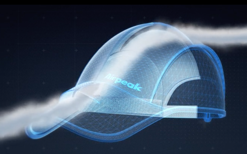こんな感じ初めてだ。キャップの中を風が通り抜ける「Airpeak Speed」