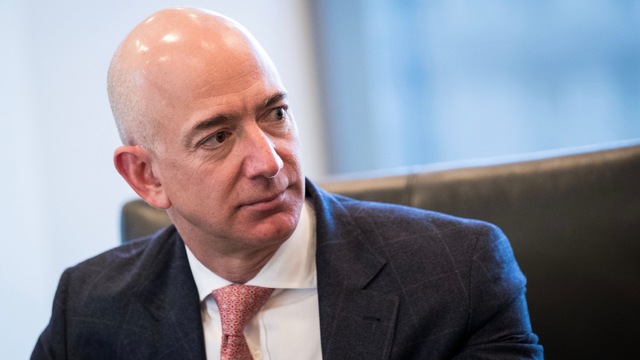 ジェフ・ベゾスCEOの成功の秘訣は「80歳の自分」を想像すること