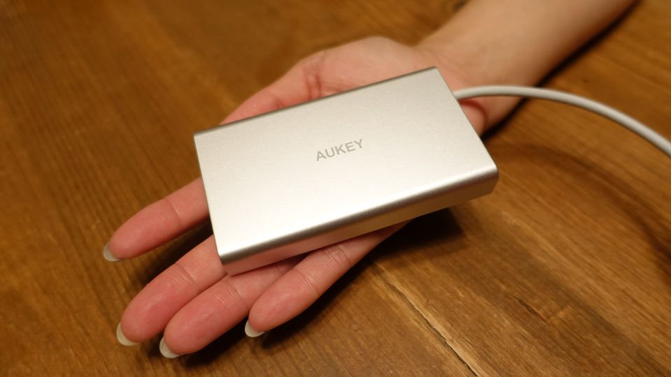 備えあれば患いなし! 出先やオフィスのレガシーデバイスも「AUKEY USB-Cハブ 8in1 CB-C55(第2世代)」で安心して対応できる【今日のライフハックツール】