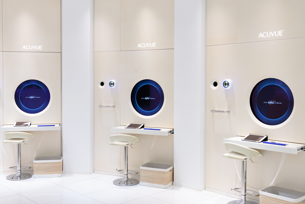 1214ACUVUE1-25