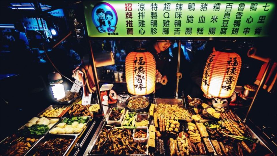 食物アレルギーがある人が旅行中に安全に食事をするコツ