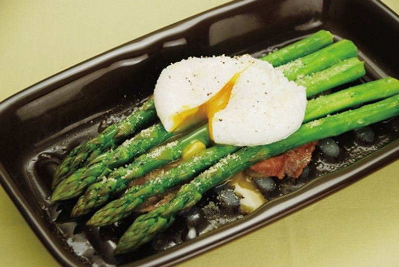 蒸す、煮る、焼く。電子レンジで使える自炊アイテムまとめ