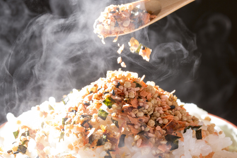もしかして、おかず要らない? 焼肉や餃子を堪能できる永谷園の「超ふりかけシリーズ」