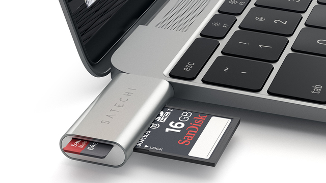 MacBookにピッタリのSDカードリーダー【今日のライフハックツール】