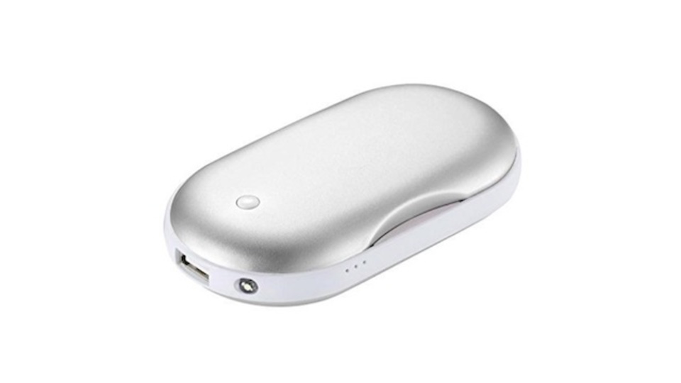 モバイルバッテリーやマッサージ機にもなる。1台で4役な多機能電子カイロ「Raintern」