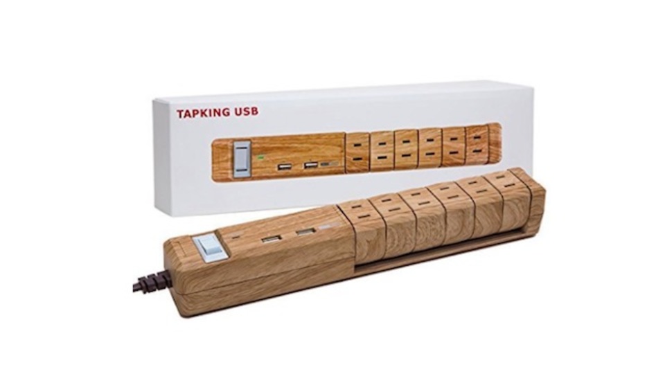 ACもUSBも、両方させる。デザイン性と機能性をあわせ持った「木目調電源タップ」