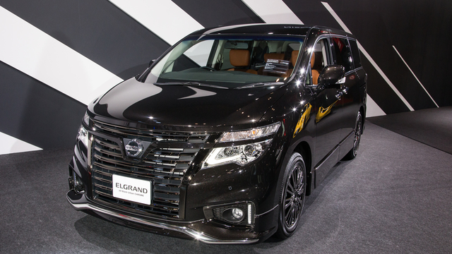 エルグランドの特別仕様車「Jet Black Urban CHROME」は、上質なデザインと走りを両立したプレミアムな1台だった