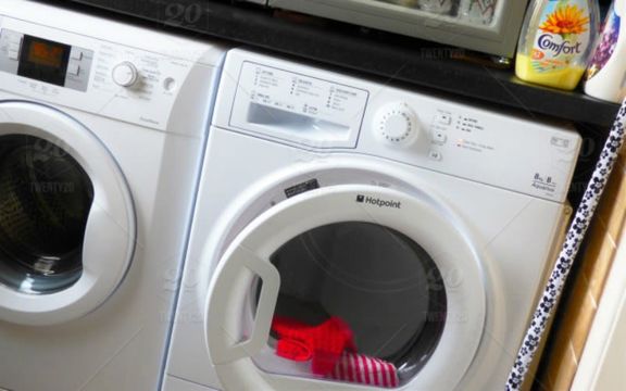 掃除するのを忘れがちな「洗濯乾燥機の中」の簡単な掃除法