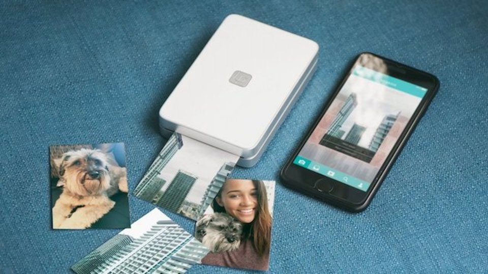 出会いと別れの季節に。ファンタジーの世界のように写真が動き出す「LifePrint」