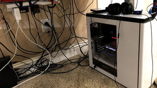 延期しがちなPCの更新プログラムを、休暇中に進めておく方法