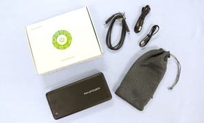 【読者限定で20%オフ】26800mAhの大容量。MacBook Proも充電できるRAVPowerのモバイルバッテリー