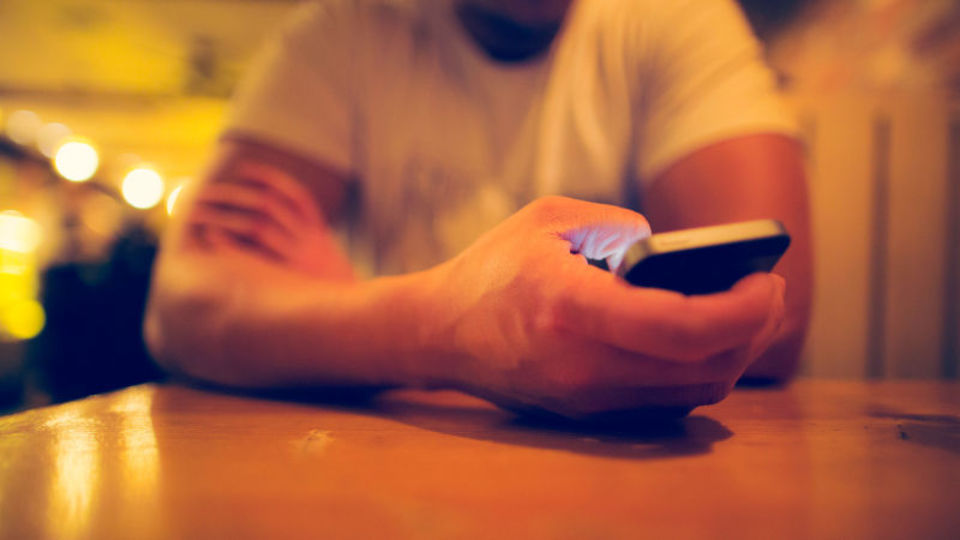 スマホを直感的に操作できるブラウザ「Smooz」