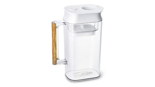 【本日のセール情報】Amazonタイムセールで80%以上オフも! 炭素繊維フィルターを使ったポット型浄水器や跡が残らない粘着フックがお買い得に