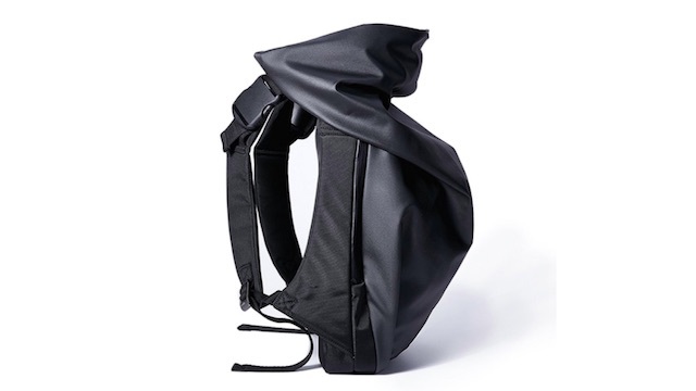 傘や帽子は持たなくてOK？ 突然の雨や日よけにも役立つフード付きバックパックまとめ