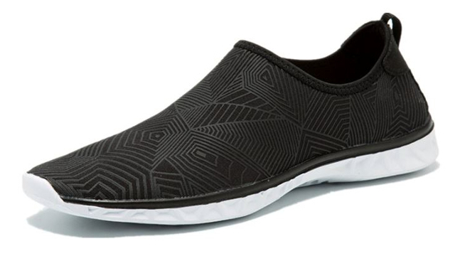 【本日のセール情報】Amazonで期間限定セールが開催中! 履いたまま川や海にも入れる「ウォーターシューズ」がお買い得に