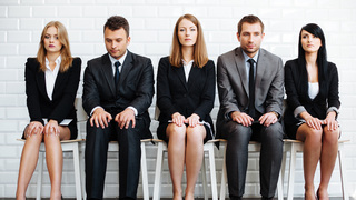 就職面接で使える。自信を示して第一印象を良くするボディランゲージ