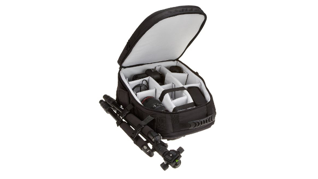 【本日のセール情報】Amazonタイムセールで80%以上オフも! Amazonベーシックの多機能カメラリュックやUSB充電式の空気清浄機がお買い得に