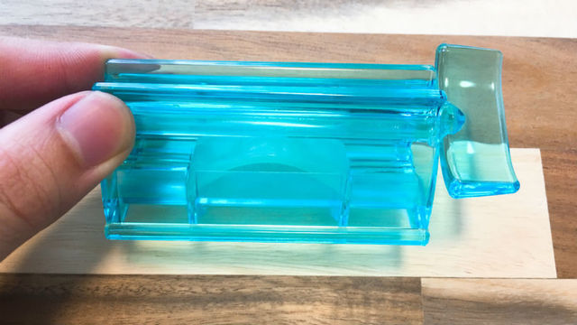 絞りきれないイライラを軽減。ニトリのチューブローラー