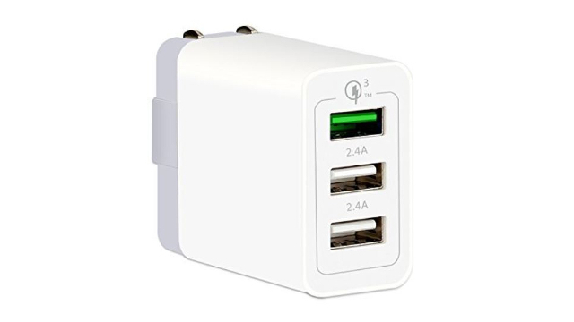 【本日のセール情報】Amazonタイムセールで80%以上オフも! 3ポートのUSB充電器や強力マグネットフック5個セットがお買い得に