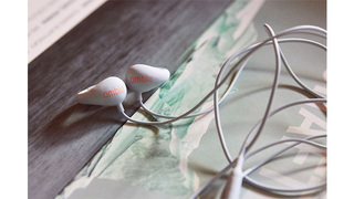 生活をもっと快適にするワイヤレスイヤホン。｢ながら聴き｣ができるから安心です