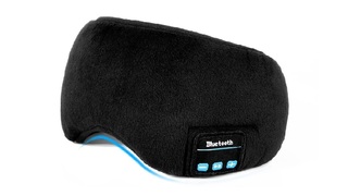 音楽を聴きながら眠りにつけるBluetoothスピーカー付きアイマスク【今日のライフハックツール】