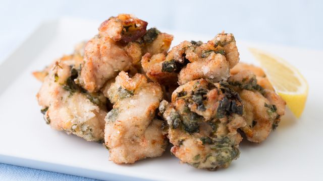 暑い季節にピッタリ! ジューシー×清涼感が口の中に吹き抜ける「ミントから揚げ」