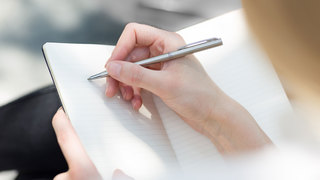 読んだ本の内容を記憶にとどめる3つのステップ