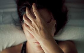 なかなか寝付けない人へ、睡眠の妨げになる原因とその解決法5つ